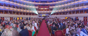 Fashion for Europe - Staatsoper - Do 14.07.2016 - bersichtsfoto, Zuschauerraum, Publikum91