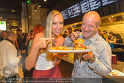 Opening - Le Burger Restaurant - Di 09.08.2016 - Nadine FRIEDRICH, Andy LEE-LANG12