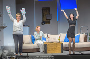 Bühnenfotos Honigmond - Stadttheater Berndorf - Mo 05.09.2016 - Kristina SPRENGER, Susanna HIRSCHLER, Adriana ZARTL48