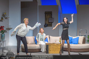 Bühnenfotos Honigmond - Stadttheater Berndorf - Mo 05.09.2016 - Kristina SPRENGER, Susanna HIRSCHLER, Adriana ZARTL49