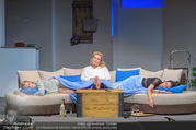 Bühnenfotos Honigmond - Stadttheater Berndorf - Mo 05.09.2016 - Kristina SPRENGER, Susanna HIRSCHLER, Adriana ZARTL84