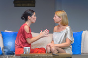 Bühnenfotos Honigmond - Stadttheater Berndorf - Mo 05.09.2016 - Kristina SPRENGER, Adriana ZARTL89