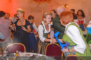 10. Trachtenpärchenball Teil 1 - Rathaus - Fr 09.09.2016 - 102
