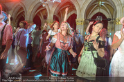 10. Trachtenpärchenball Teil 1 - Rathaus - Fr 09.09.2016 - 161
