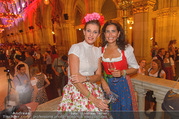 10. Trachtenpärchenball Teil 1 - Rathaus - Fr 09.09.2016 - Gabriela EULER-ROLLE, Sonja KATO190
