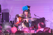 10. Trachtenpärchenball Teil 1 - Rathaus - Fr 09.09.2016 - Nina HAGEN (Bhnenfoto, Konzert)212