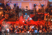 10. Trachtenpärchenball Teil 1 - Rathaus - Fr 09.09.2016 - Nina HAGEN (Bhnenfoto, Konzert)217