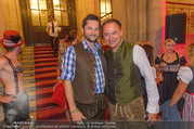 10. Trachtenpärchenball Teil 1 - Rathaus - Fr 09.09.2016 - Damien IZDEBSKA, Gerhard SCHILLING72