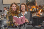 Nicole Adler Buchpräsentation - Club X Wollzeile 19 - Di 06.12.2016 - Nicole ADLER, Adele NEUHAUSER8