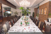 Cathy Lugner Geburtstagsfeier - Restaurant Angelo - Sa 10.12.2016 - Tisch, Tafel1