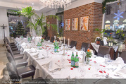 Cathy Lugner Geburtstagsfeier - Restaurant Angelo - Sa 10.12.2016 - Tisch, Tafel2