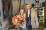 Cathy Lugner Geburtstagsfeier - Restaurant Angelo - Sa 10.12.2016 - Cathy LUGNER, Florian WESS38