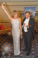 Goldie Hawn Fototermin - Grand Hotel - Do 23.02.2017 - Goldie HAWN, Richard LUGNER tanzen Walzer39