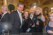 Opernball 2017 - Staatsoper - Do 23.02.2017 - Walter und Evelyn ESELBCK, Harald und Ingeborg SEARFIN85