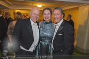 Opernball 2017 - Staatsoper - Do 23.02.2017 - Ralph und Raphaela VALON, Manfred DENNER235