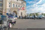 Charles und Camilla - Innenstadt Wien - Mi 05.04.2017 - Polizei vor der Prsidentschaftskanzlei, Hofburg, Ballhausplatz57
