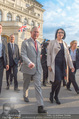 Charles und Camilla - Innenstadt Wien - Mi 05.04.2017 - Prinz Charles, Prince of Wales geht von Hofburg zu Bundeskanzler84