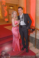 Romy Gala - Red Carpet - Hofburg - Sa 22.04.2017 - Andreas GABALIER mit Freundin Silvia SCHNEIDER184