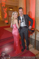 Romy Gala - Red Carpet - Hofburg - Sa 22.04.2017 - Andreas GABALIER mit Freundin Silvia SCHNEIDER186