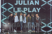 Amadeus Austria Music Awards 2017 - Volkstheater - Do 04.05.2017 - Julian LE PLAY mit Band157