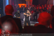 Dancing Stars Finale - ORF Zentrum - Fr 02.06.2017 - Martina FERDINY, Maria SANTNER im Moment des Sieges9
