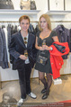 Store Opening - Lagerfeld Store - Do 05.10.2017 - Yuri REVICH mit Maria126