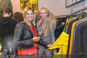 Opening - Furry VIP Showroom - Mi 11.10.2017 - Rafaela WELNER, Andrea EIGNER14