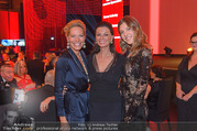 Ronald McDonald Kinderhilfegala - Messe Wien - Fr 20.10.2017 - Alexandra SWAROVSKI mit Tochter Paulina, Sonja KLIMA219