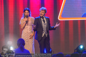 Ronald McDonald Kinderhilfegala - Messe Wien - Fr 20.10.2017 - Thommy TEN, Amelie VAN TASS (The Clairvoyants) (Bhnenfoto)232