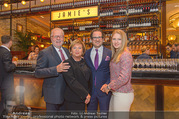 Jamie Oliver Restaurantopening - Jamie´s - Mi 25.10.2017 - Roy ZSIDAI mit Ehefrau Lidia und Vater Peter und Mutter Ilona7