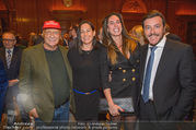 Signa Törggelen - Park Hyatt - Do 16.11.2017 - Niki und Birgit LAUDA, Rene BENKO mit Ehefrau Natalie74