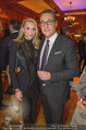 Signa Törggelen - Park Hyatt - Do 16.11.2017 - HC Heinz Christian STRACHE mit Ehefrau Philippa (BECK)183