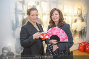 Kaffeesiederball Fächerpräsentation - Galerie Ernst Hilger - Mo 20.11.2017 - Anna KARNITSCHER, Eva DINTSIS36