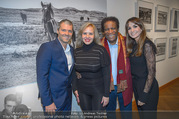 Manfred Baumann Mustangs - Naturhistorisches Museum NHM - Di 21.11.2017 - Roberto BLANCO mit Ehefrau Luzandra, Manfred und Nelly BAUMANN5