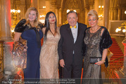 LOOK Woman of the Year Gala 2017 - Rathaus - Mi 29.11.2017 - Richard LUGNER, Nina Bambi BRUCKNER, Dany, Sonja Kfer SCHNAN11