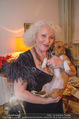 Marika Lichter X-Mas Cocktail - Privatwohnung Lichter - Di 12.12.2017 - Marika LICHTER mit Hund Ella (hatte gestern Geburtstag)3