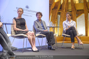 Swarovski Podiumsdiskussion - TU Wien Kuppelsaal - Mi 07.02.2018 - Susanne WUEST, Helene VAN DAMM, Rebecca HORNER38