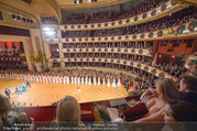 Opernball 2018 - Wiener Staatsoper - Do 08.02.2018 - Festsaal, Baller�ffnung, Blick aus einer Loge, �bersichtsfoto264