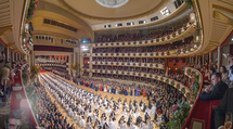 Opernball 2018 - Wiener Staatsoper - Do 08.02.2018 - Festsaal, Baller�ffnung, Blick aus einer Loge, �bersichtsfoto283