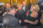 Opernball 2018 - Wiener Staatsoper - Do 08.02.2018 - Cathy LUGNER interviewt Melanie GRIFFITH und Richard LUGNER302
