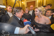 Opernball 2018 - Wiener Staatsoper - Do 08.02.2018 - Cathy LUGNER interviewt Melanie GRIFFITH und Richard LUGNER308