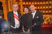Opernball 2018 - Wiener Staatsoper - Do 08.02.2018 - Alexander VAN DER BELLEN, Michel COMTE mit Ayako377