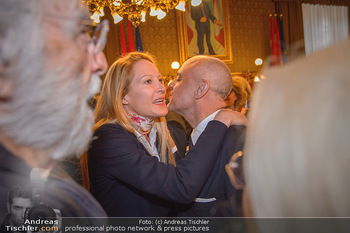 Goldenes Verdienstzeichen Verleihung - Rathaus Wien - Do 17.05.2018 - Eva DICHAND, Gerald MATT19