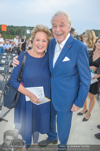 Sommernachtskonzert 2018 - Schloss Schönbrunn - Do 31.05.2018 - Harald und Mausi Ingeborg SERAFIN8