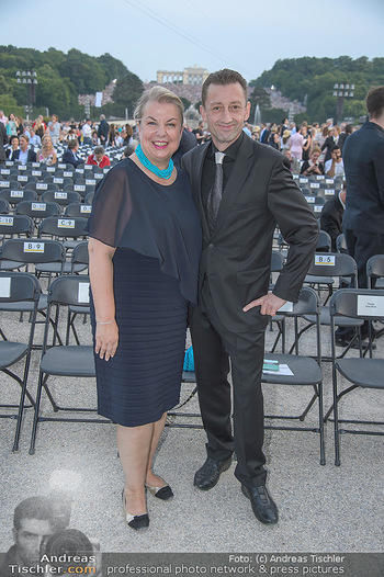 Sommernachtskonzert 2018 - Schloss Schönbrunn - Do 31.05.2018 - Beate HARTINGER-KLEIN mit Ehemann Andreas KLEIN10