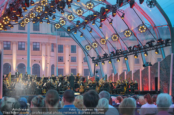 Sommernachtskonzert 2018 - Schloss Schönbrunn - Do 31.05.2018 - Bühnenfoto, Zuschauer, Schloss Schönbrunn63