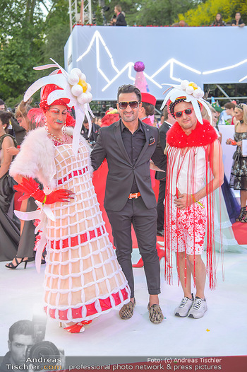 LifeBall 2018 - Red Carpet - Rathaus - Sa 02.06.2018 - Fadi MERZA117