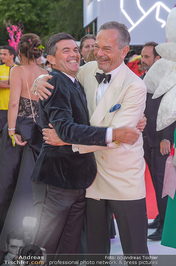 LifeBall 2018 - Red Carpet - Rathaus - Sa 02.06.2018 - Hubert Hupo NEUPER, Andreas TREICHL128