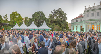 Kanzlerfest 2018 - Palais Schönburg - Mi 20.06.2018 - Menschen, Gäste, Sommerfest, Gartenparty, Palais Schönburg, Pa136