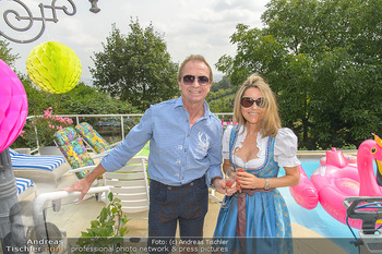 Lugners Gartenparty - Lugner Privatvilla - Di 07.08.2018 - Heribert KASPER, Andrea vom Badesee26